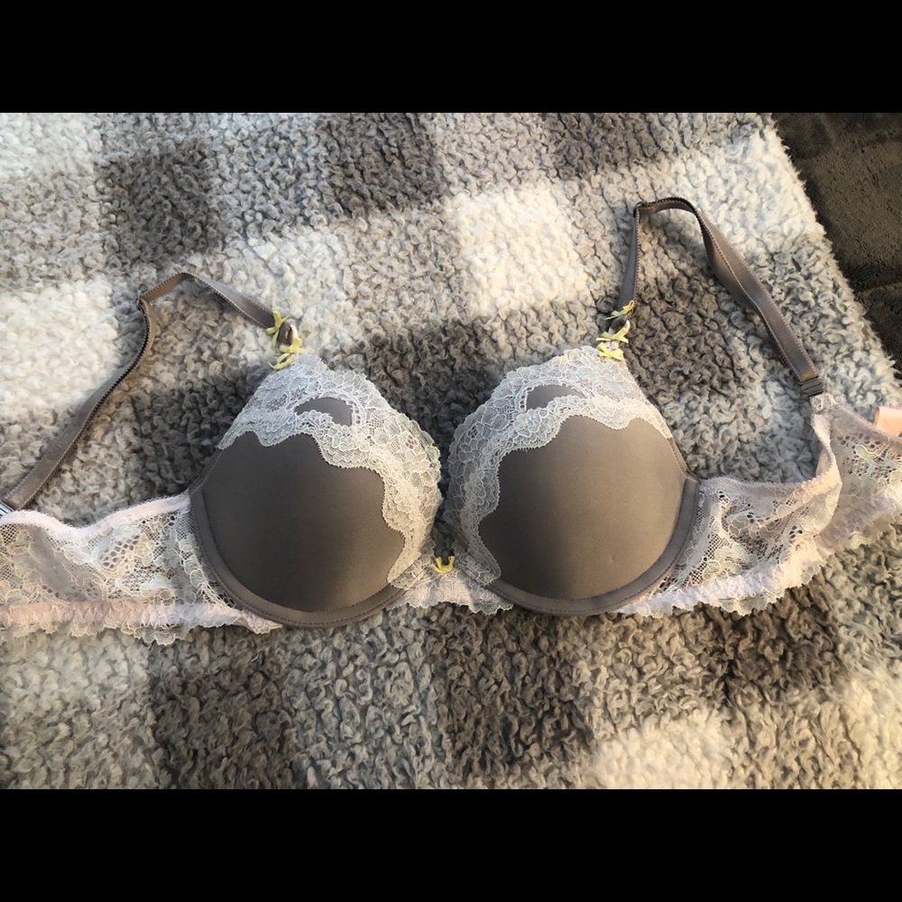 Victoria’s Secret Bra